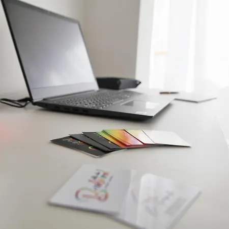 Be Coloured - Boutique Art Rooms In Naples-3